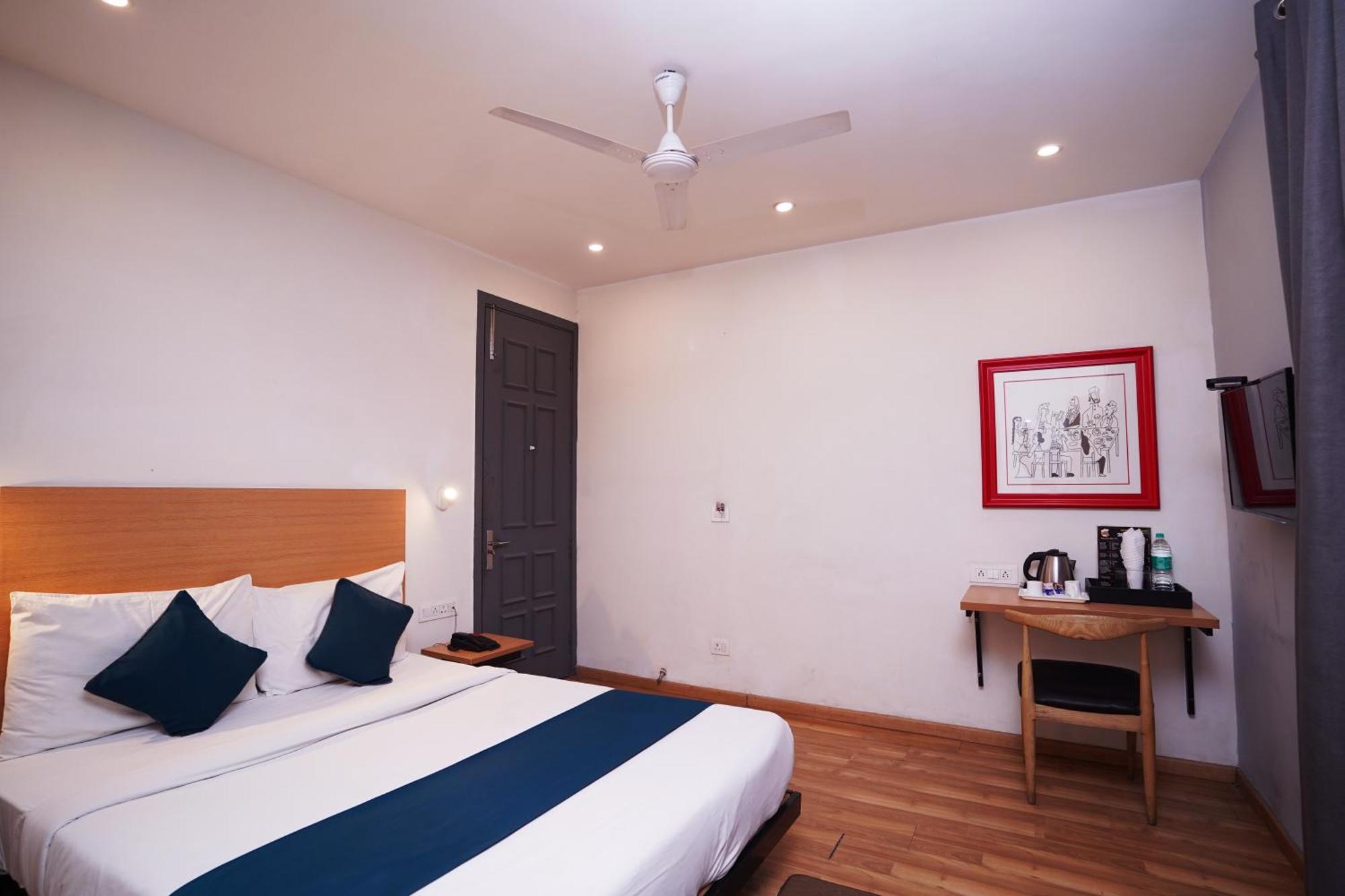Hotel Mira Residency- Outer Ring Road, Paschim Vihar Delhi Zewnętrze zdjęcie