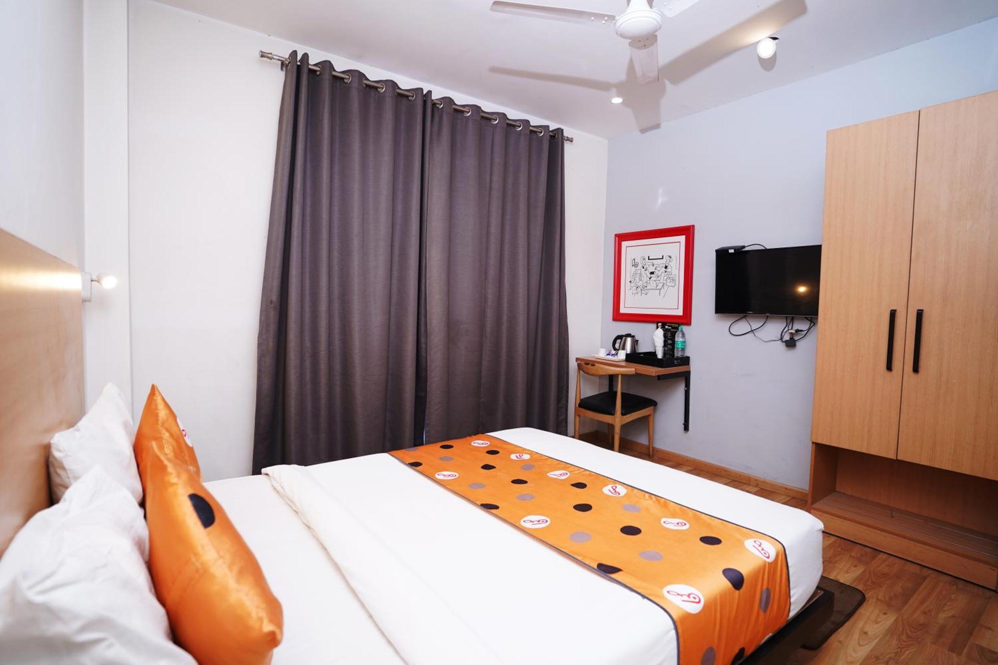 Hotel Mira Residency- Outer Ring Road, Paschim Vihar Delhi Zewnętrze zdjęcie